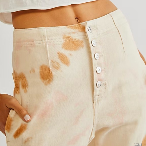 Free People | We the Free | Osaka Tie Dye Relaxed Jeans - Picture 4 of 12